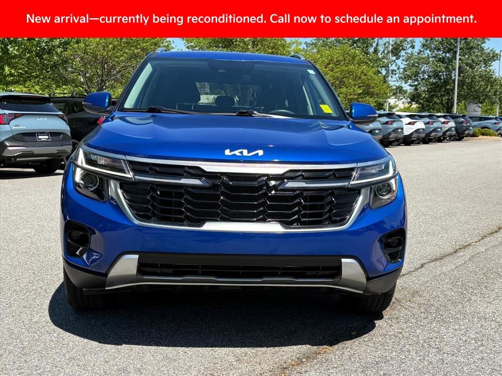 Certified 2024 Kia Seltos S AWD/4WD image 2
