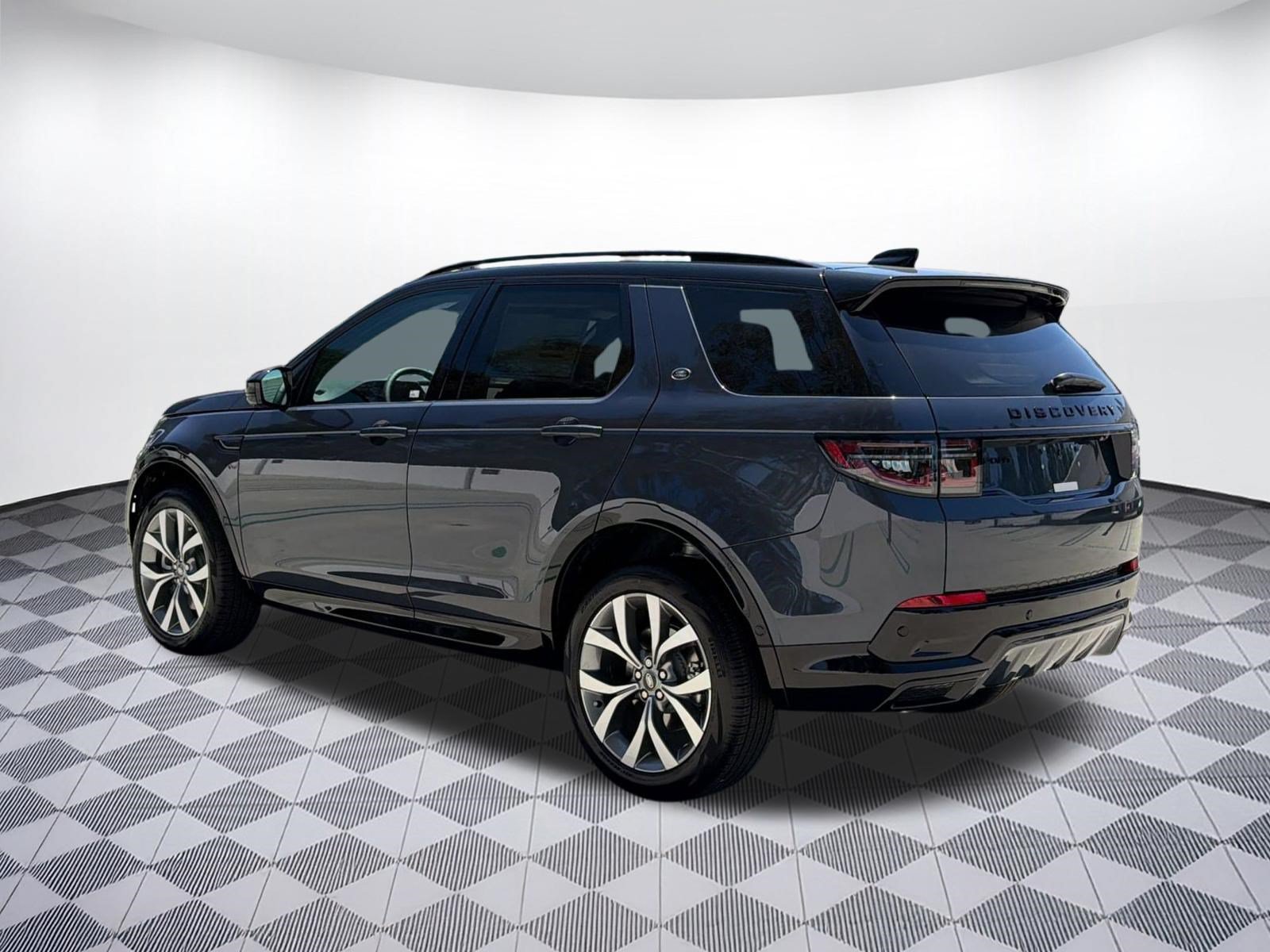 New 2026 Land Rover Discovery Sport Landmark AWD/4WD image 3