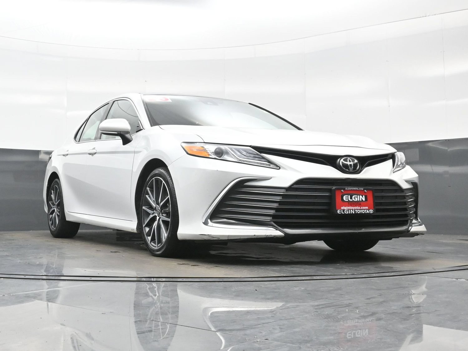 Used 2023 Toyota Camry XLE FWD image 28