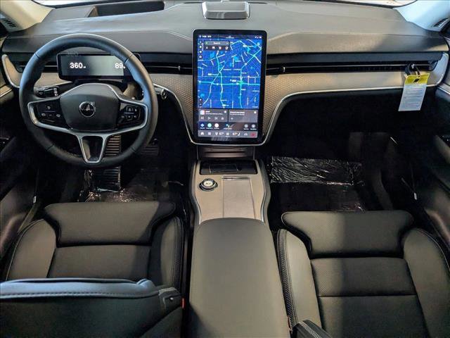 New 2025 Volvo EX90 Plus image 15