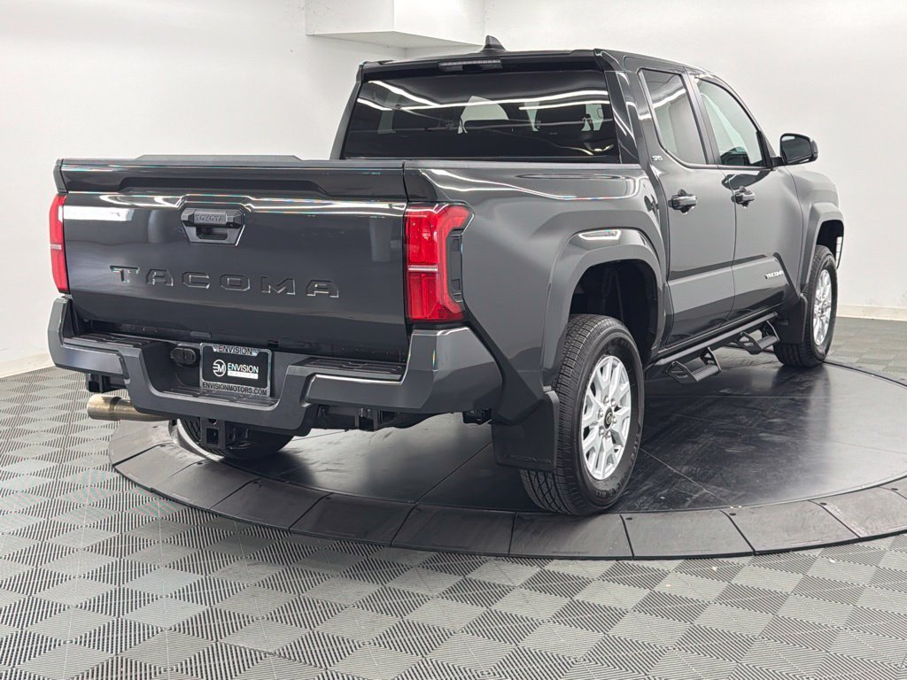 Used 2026 Toyota Tacoma SR5 RWD image 10
