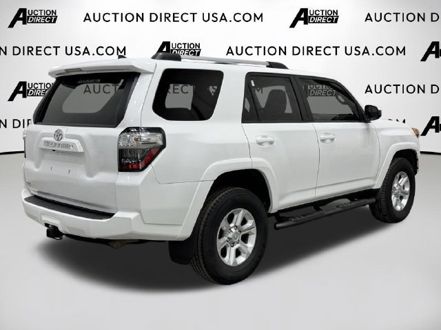 Used 2019 Toyota 4Runner SR5 AWD/4WD image 41