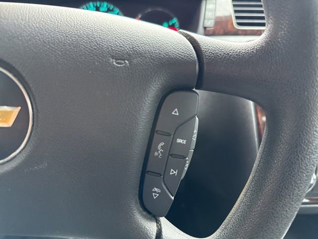 Used 2015 Chevrolet Impala LTZ FWD image 13