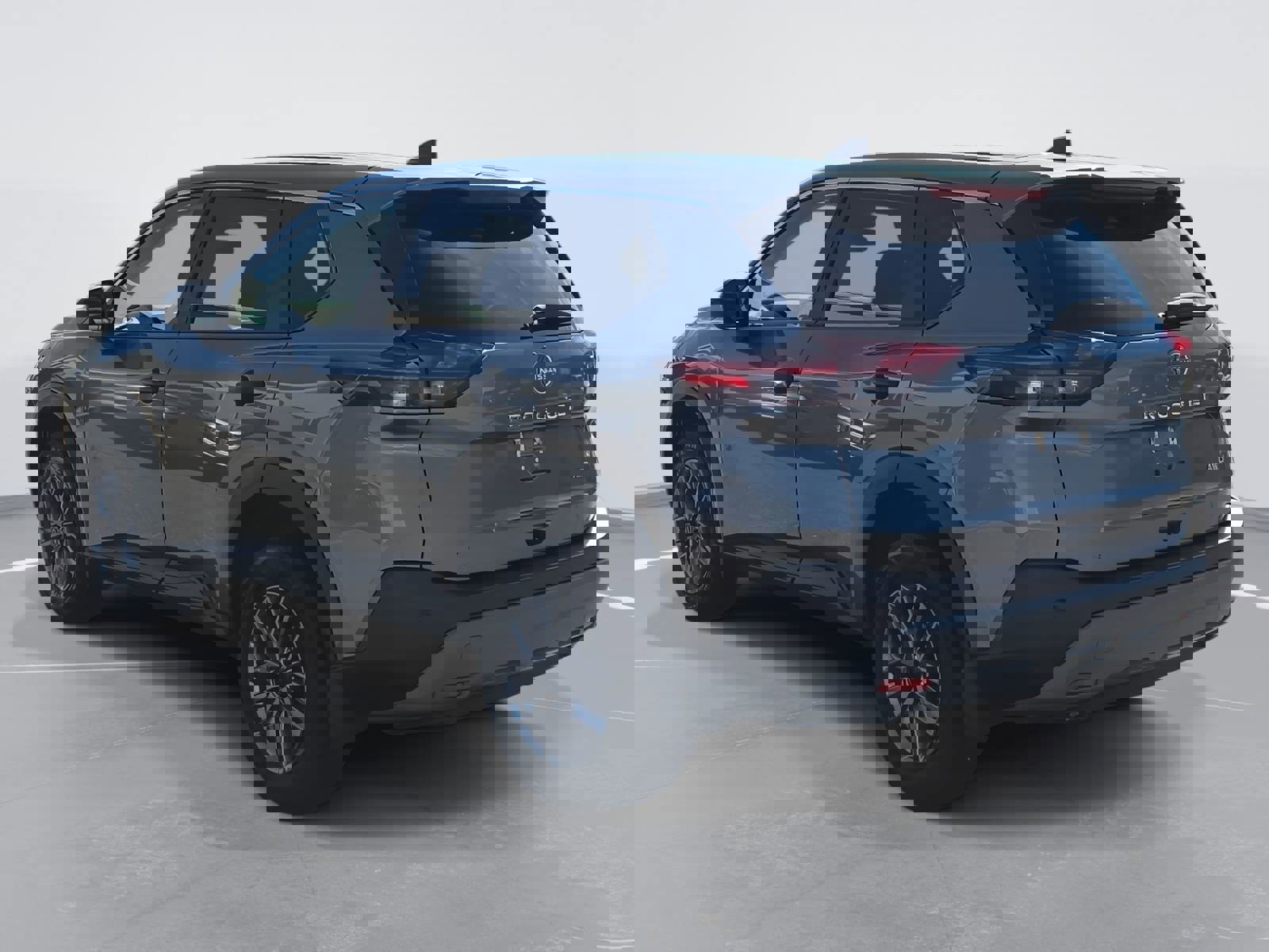 Used 2023 Nissan Rogue S image 7