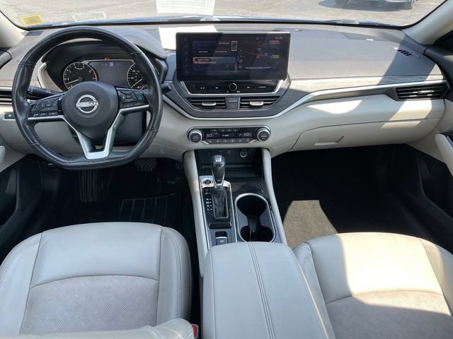 Used 2025 Nissan Altima 2.5 SL AWD/4WD image 10