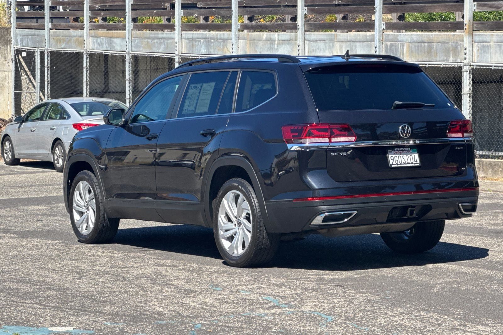 Used 2023 Volkswagen Atlas SE AWD/4WD image 7