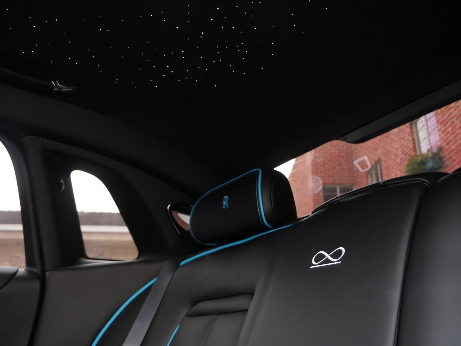 Certified 2022 Rolls-Royce Ghost Black Badge image 19