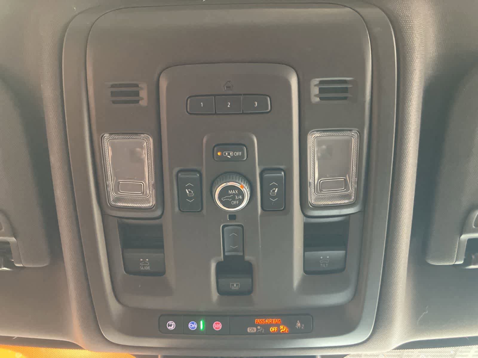 Used 2023 GMC Yukon Denali AWD/4WD image 26