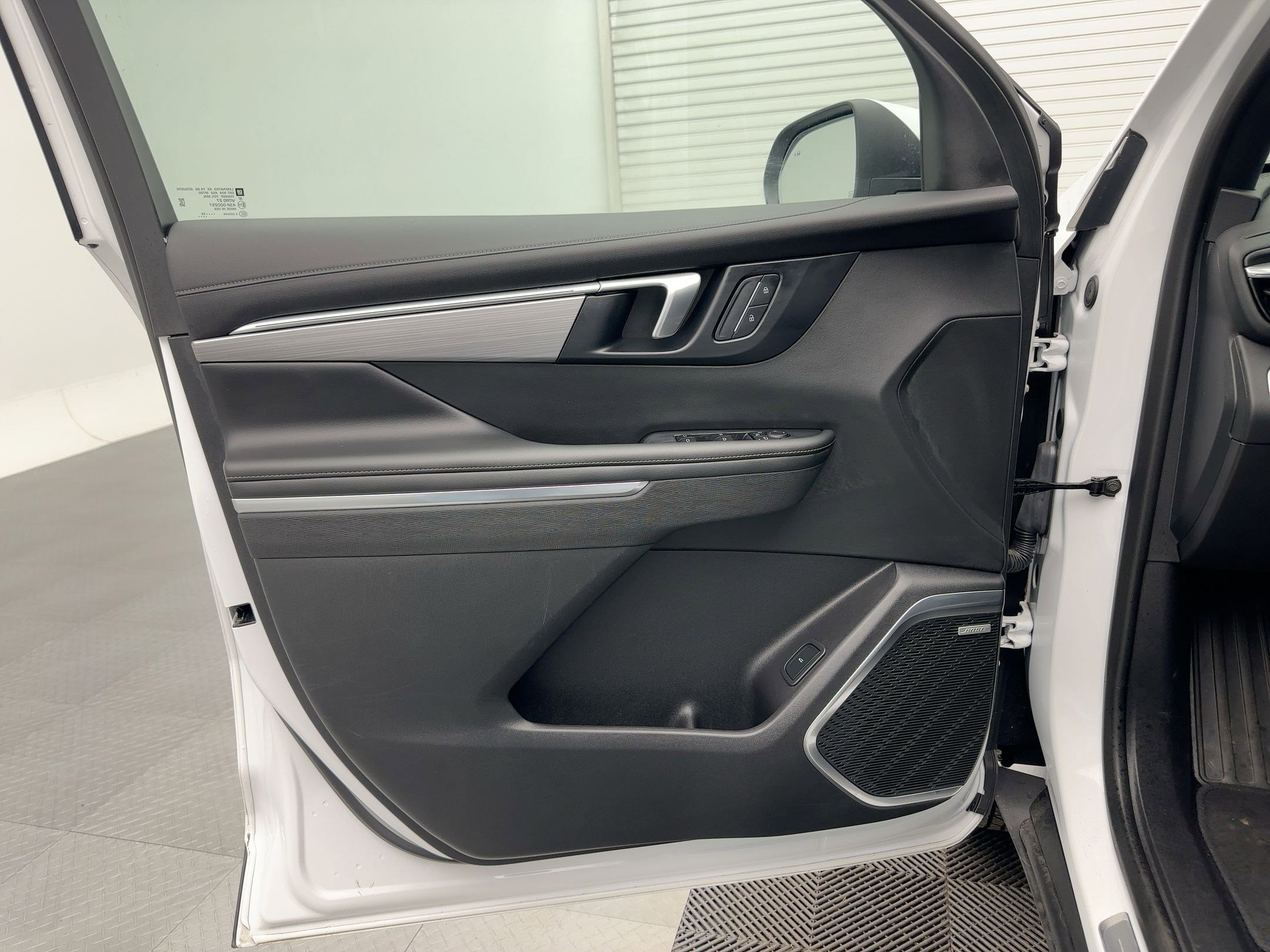 Certified 2025 Buick Enclave Preferred image 20