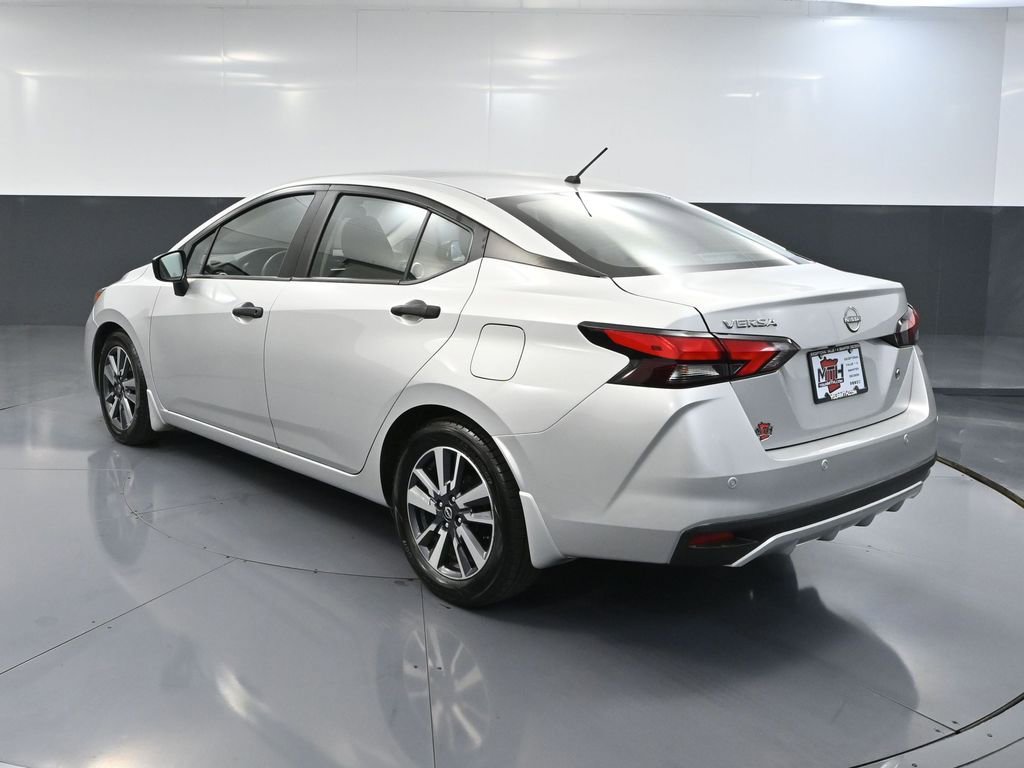 Used 2024 Nissan Versa S w/ S Plus Package image 7