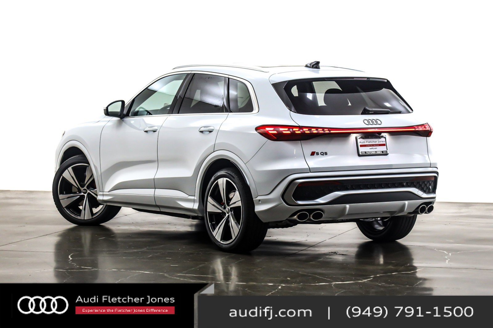 New 2025 Audi SQ5 Premium Plus image 12