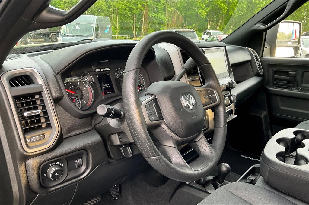 New 2024 RAM 2500 Tradesman w/ Chrome Appearance Group image 6