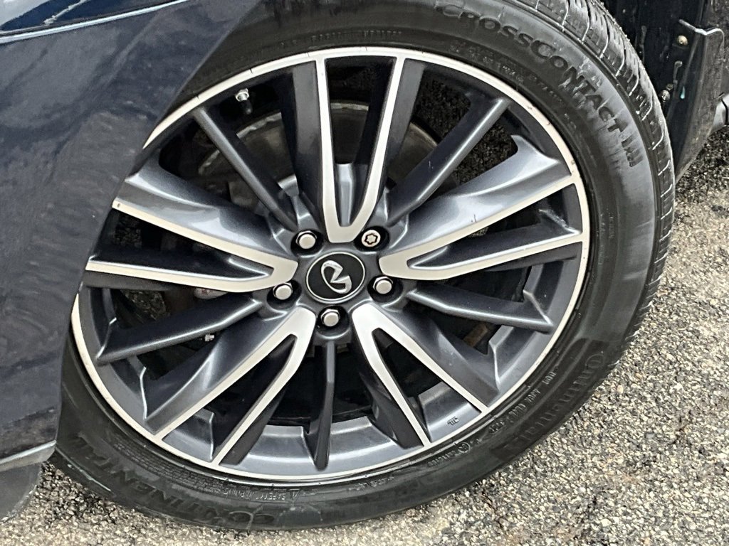 Used 2018 INFINITI QX60 Luxe w/ Deluxe Technology Package image 4