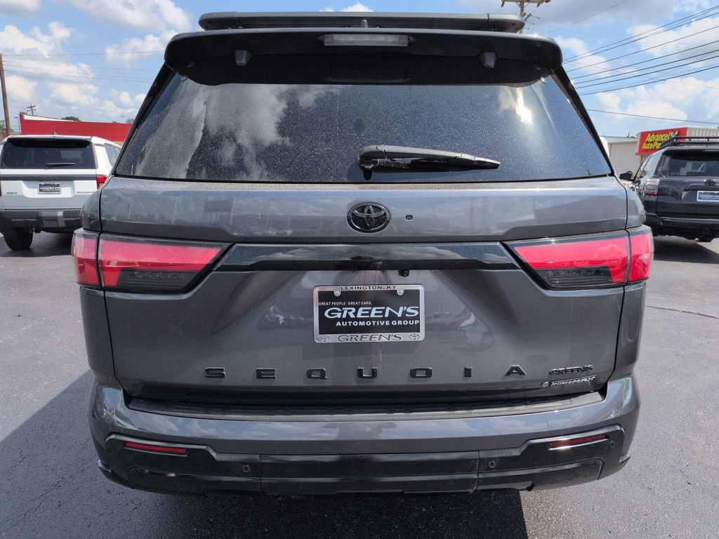 Certified 2025 Toyota Sequoia Platinum AWD/4WD image 4