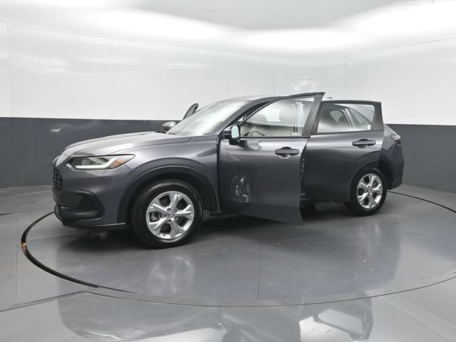 Used 2023 Honda HR-V LX image 34