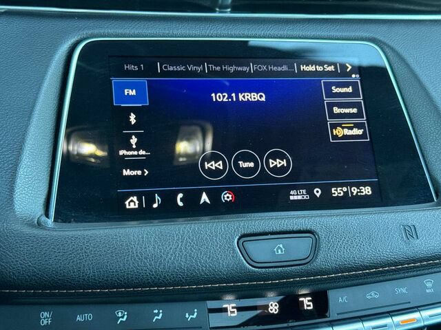 Used 2019 Cadillac XT4 Sport AWD/4WD image 21