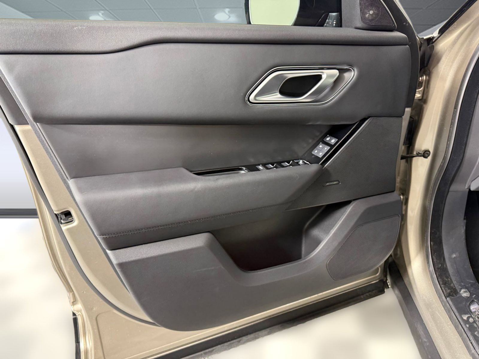 Certified 2026 Land Rover Range Rover Velar S image 13