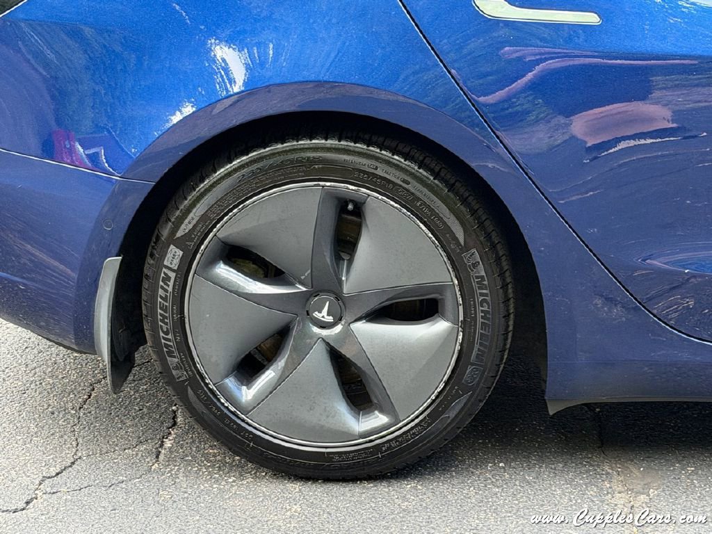 Used 2020 Tesla Model 3 Standard Range Plus RWD image 41