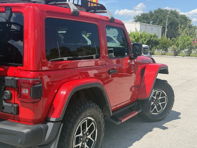 Used 2024 Jeep Wrangler Rubicon AWD/4WD image 8
