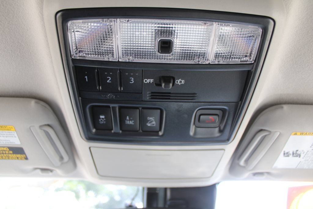 Used 2022 Toyota 4Runner SR5 Premium AWD/4WD image 53