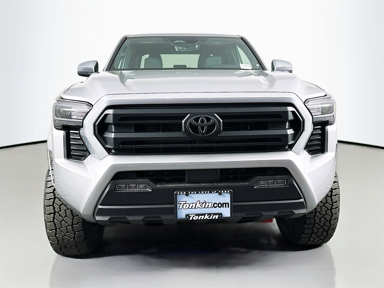 New 2025 Toyota Tacoma SR5 image 2