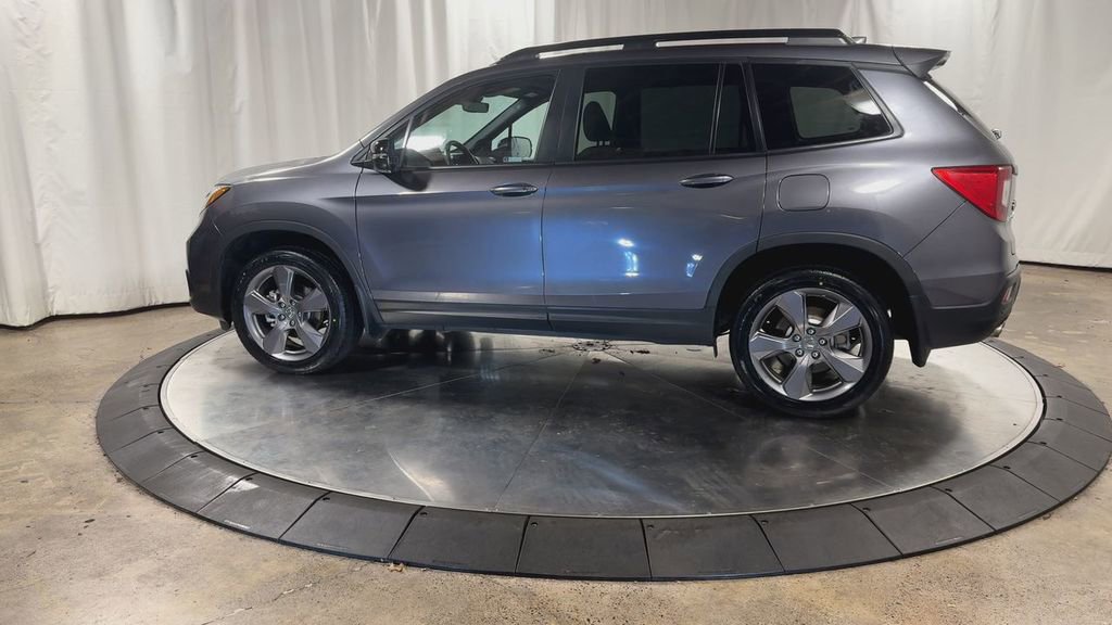 Certified 2019 Honda Passport Touring image 7