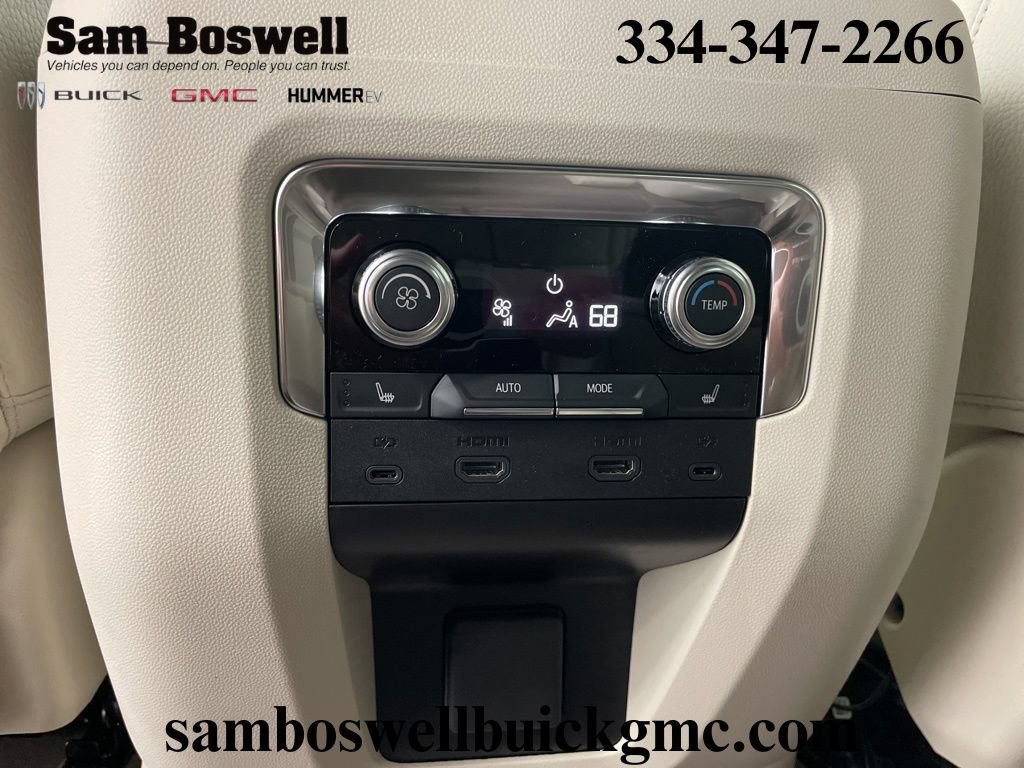 New 2026 GMC Yukon XL Denali w/ Denali Reserve Package RWD image 30