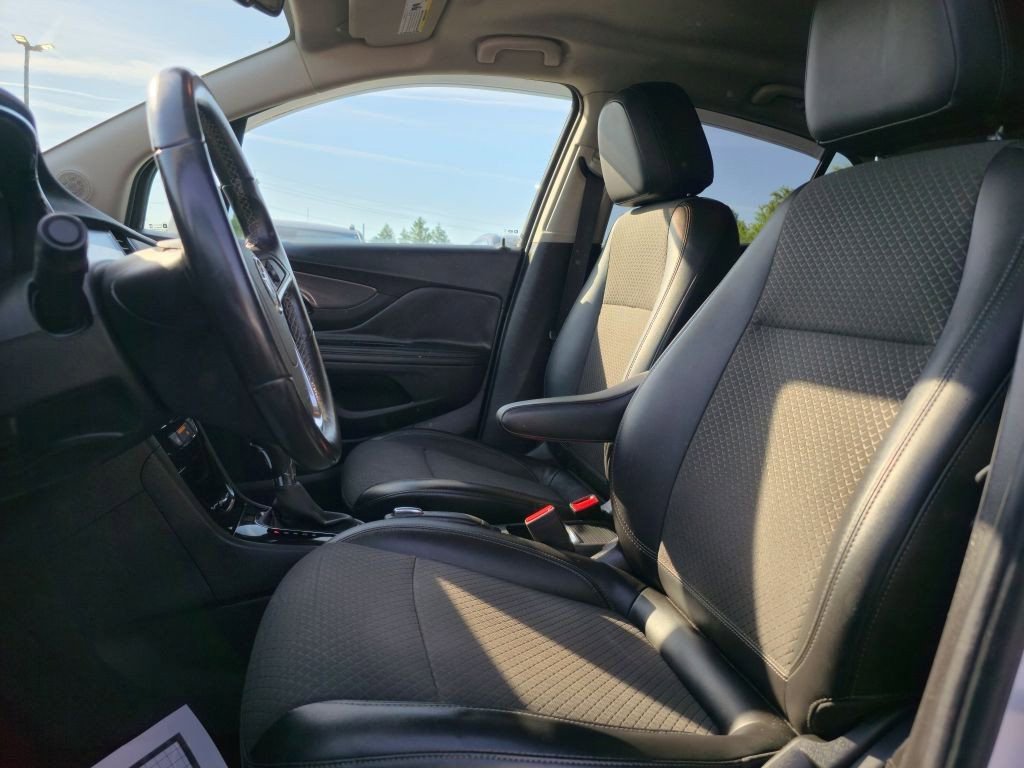 Used 2018 Buick Encore Preferred AWD/4WD image 11