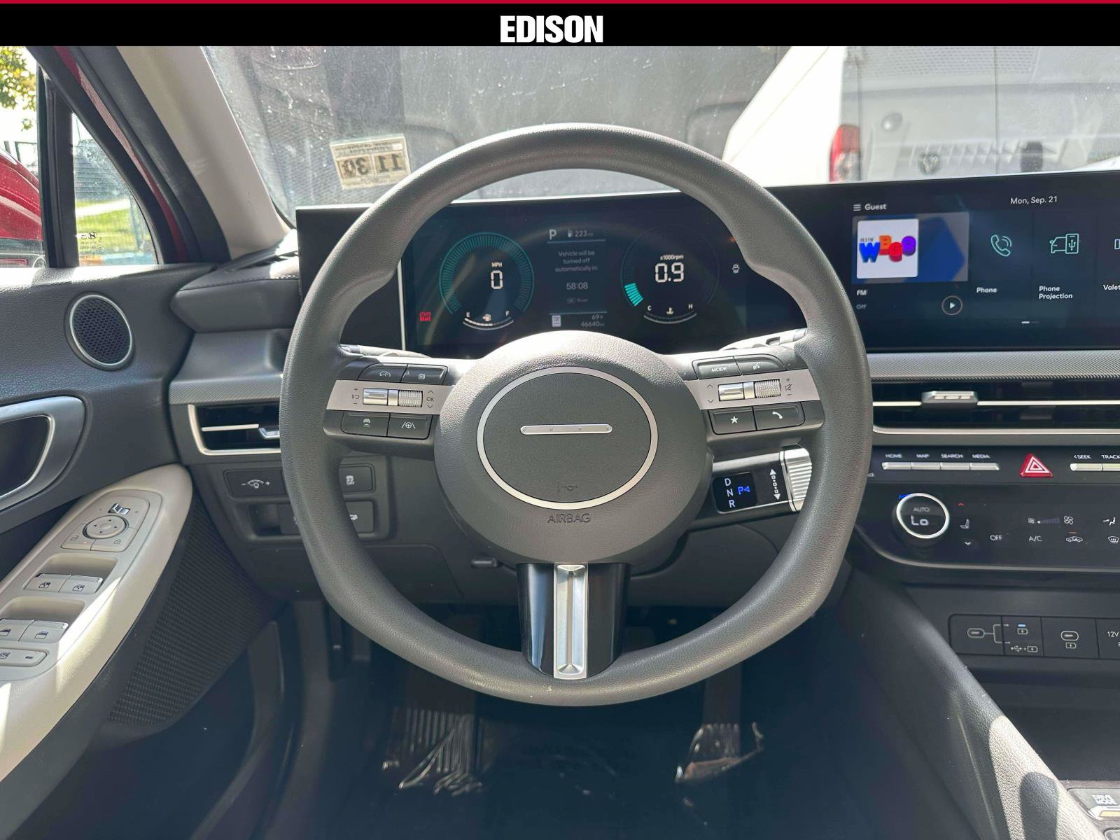 Used 2024 Hyundai Sonata SEL FWD image 12