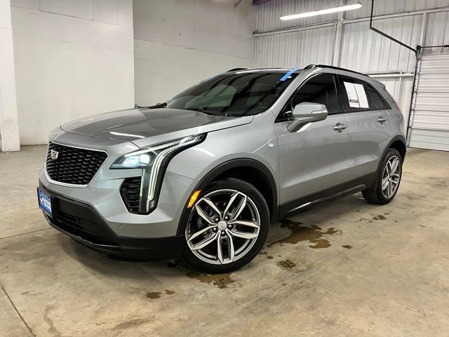 Used 2023 Cadillac XT4 Sport image 3
