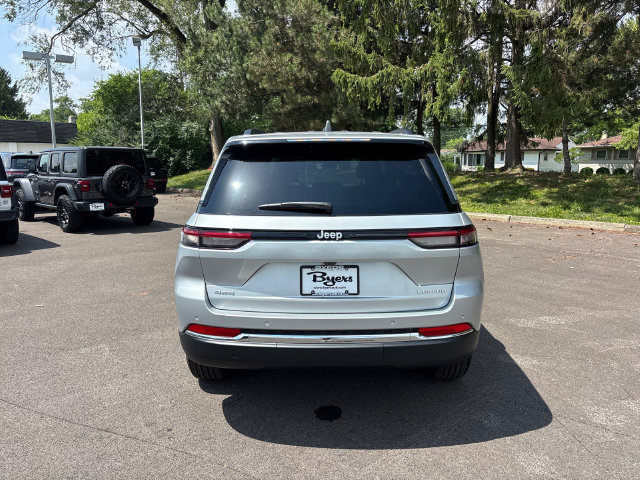 New 2026 Jeep Grand Cherokee Laredo X AWD/4WD image 31