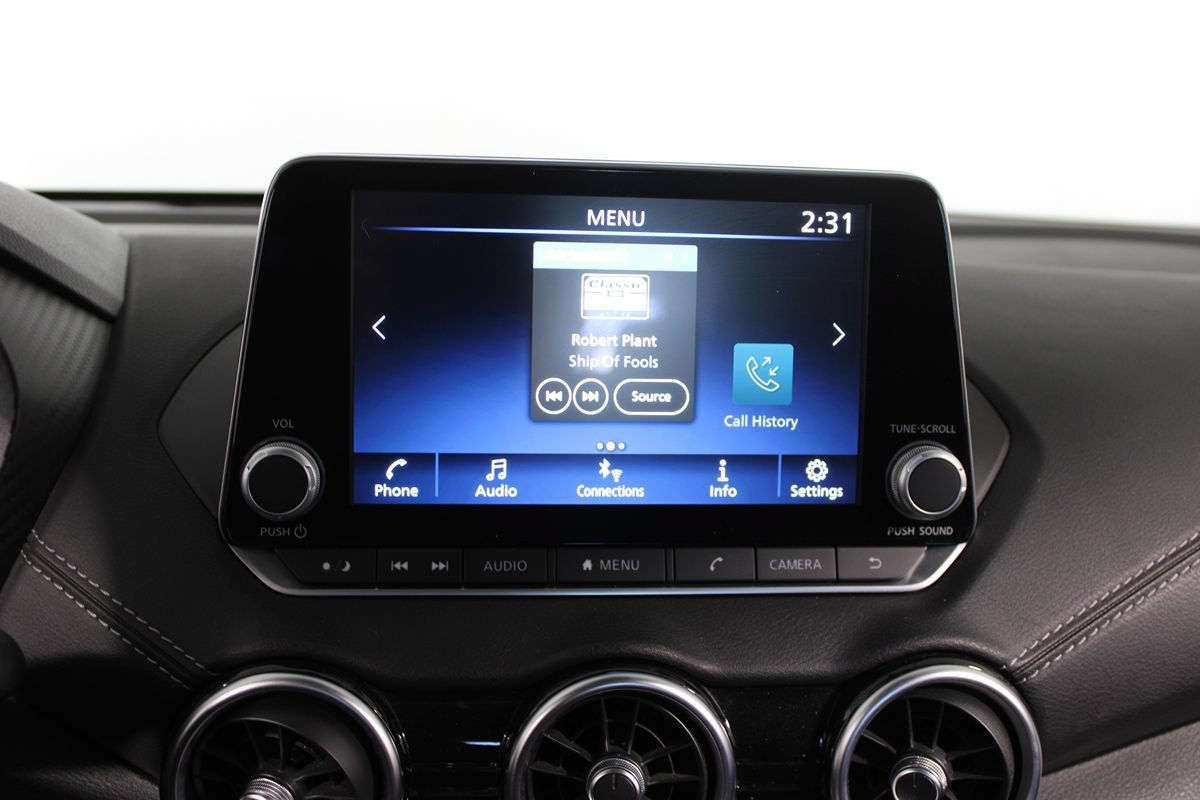 Used 2024 Nissan Sentra SV FWD image 8
