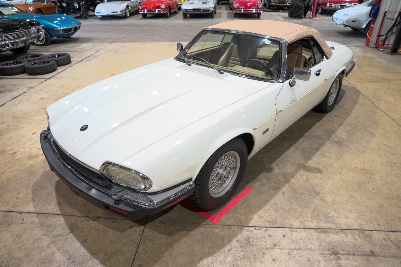 Used 1992 Jaguar XJS V12 Convertible RWD image 29