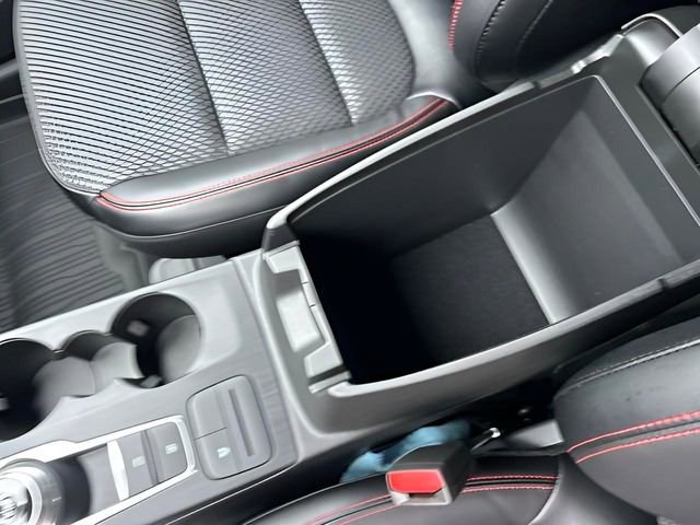 Used 2024 Ford Escape ST-Line w/ Equipment Group 301A FWD image 24