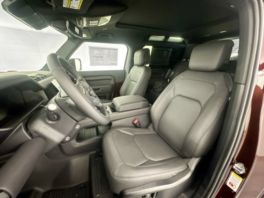 New 2026 Land Rover Defender 90 X-Dynamic SE AWD/4WD image 21