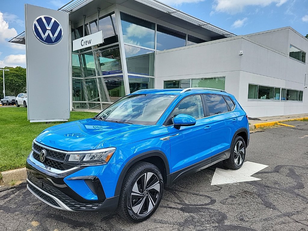 Certified 2024 Volkswagen Taos SE