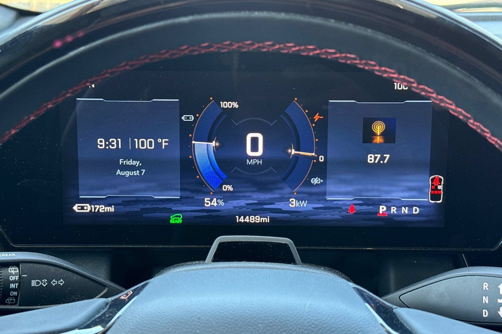 Used 2024 Chevrolet Equinox EV RS FWD image 35