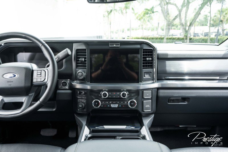 Used 2025 Ford F250 Lariat w/ Lariat Ultimate Package image 41