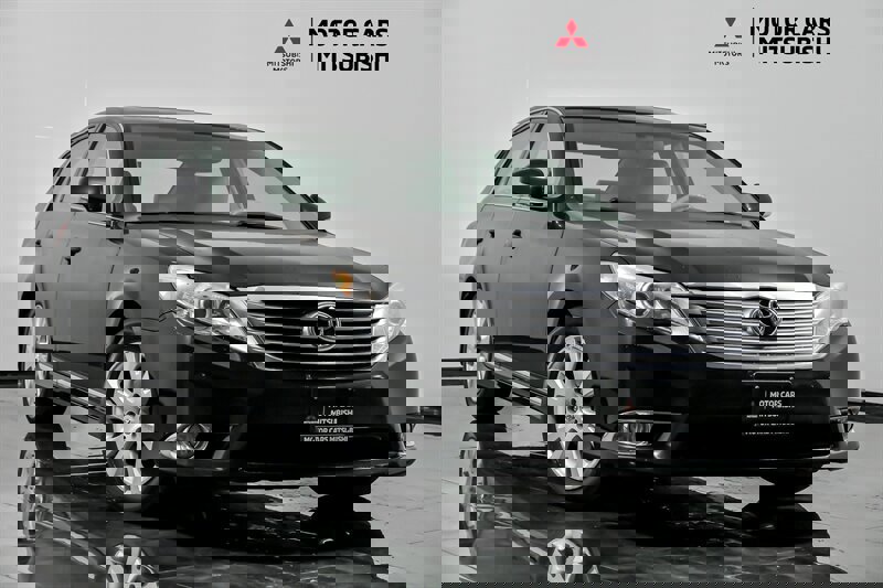 Used 2012 Toyota Avalon image 1