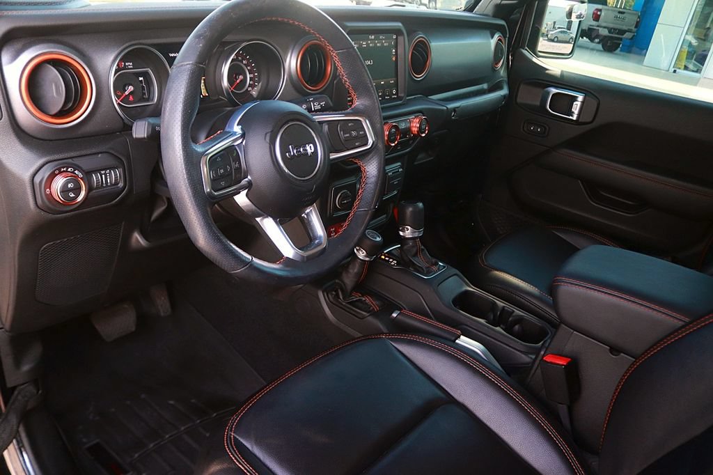 Used 2022 Jeep Gladiator Mojave w/ Cold Weather Group AWD/4WD image 13