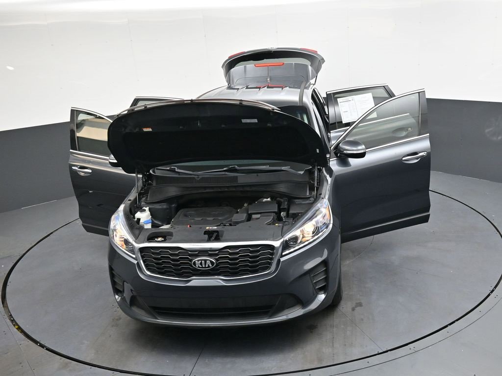 Used 2020 Kia Sorento LX image 44