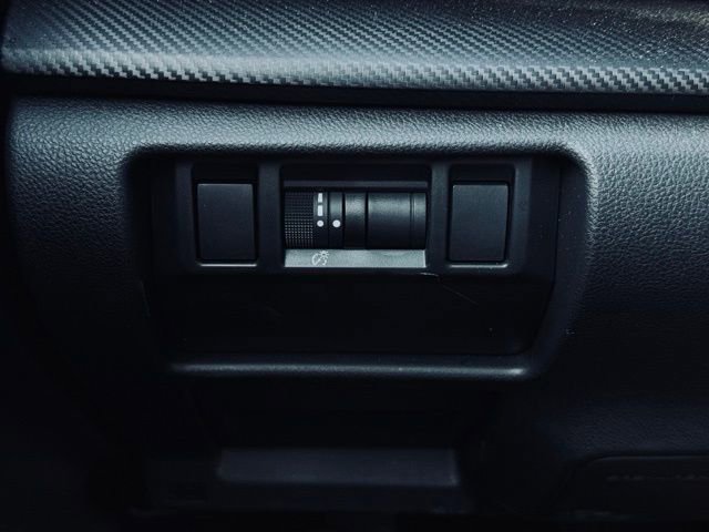 Used 2024 Subaru Crosstrek 2.0i Premium image 28