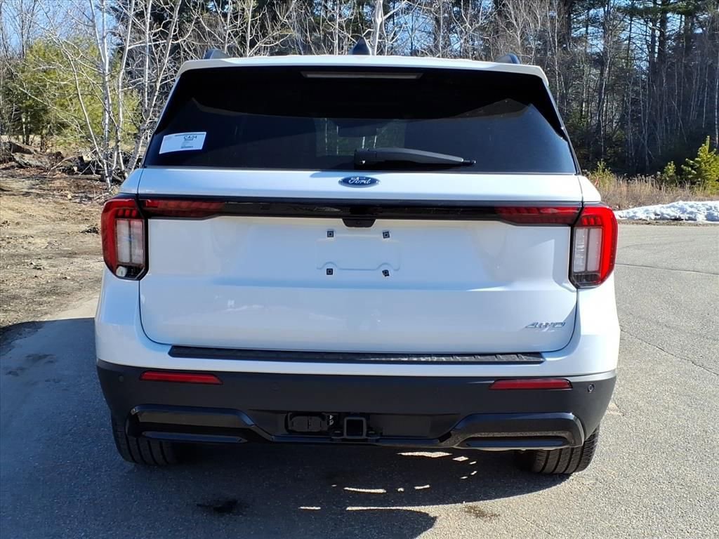 New 2026 Ford Explorer ST-Line w/ ST-Line Street Pack image 5
