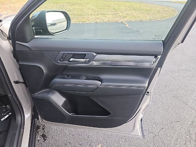 New 2026 GMC Terrain Elevation w/ Elevation Premium Package image 28