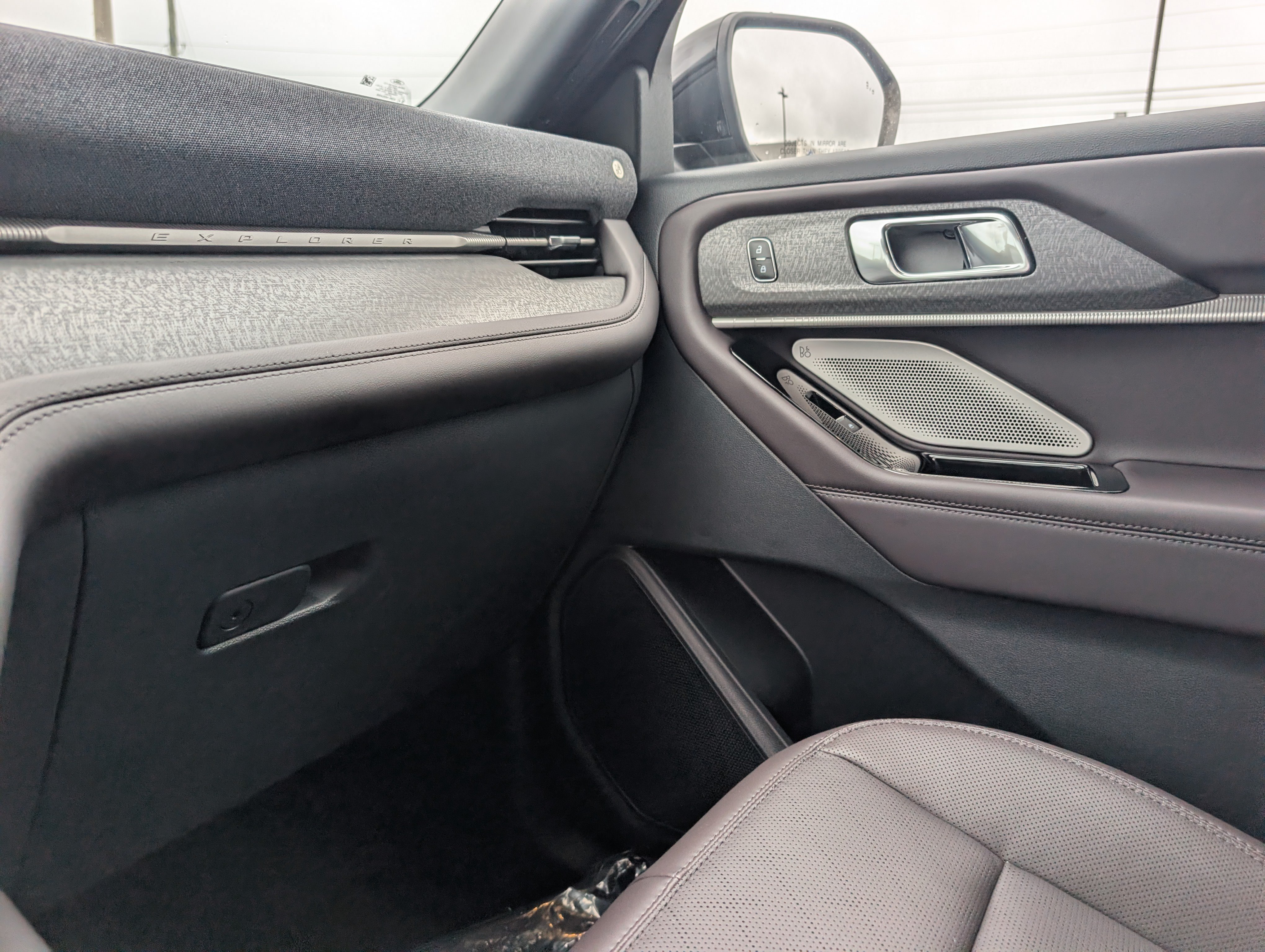 New 2026 Ford Explorer Platinum RWD image 33