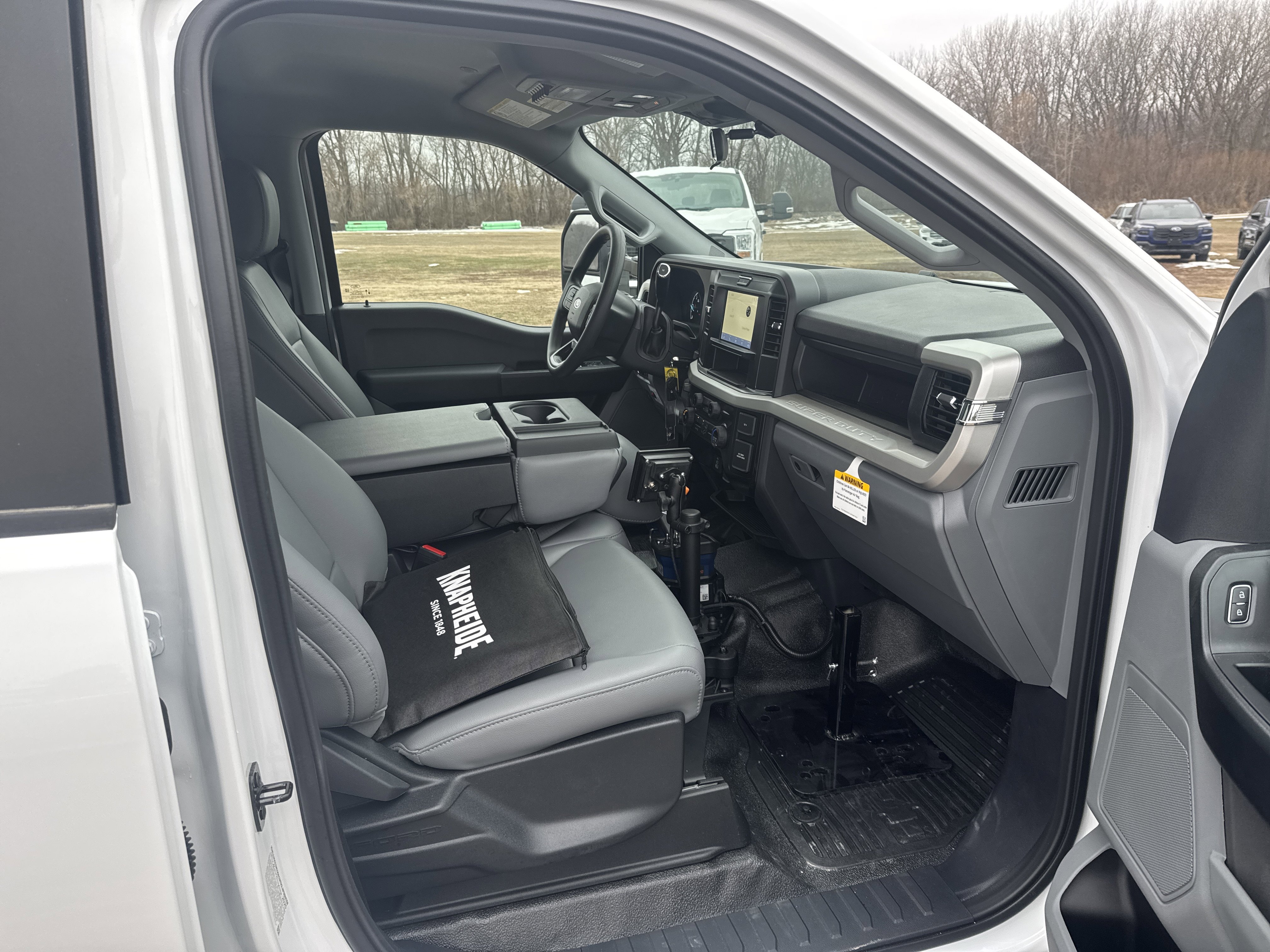 New 2026 Ford F550 4x4 Crew Cab image 28