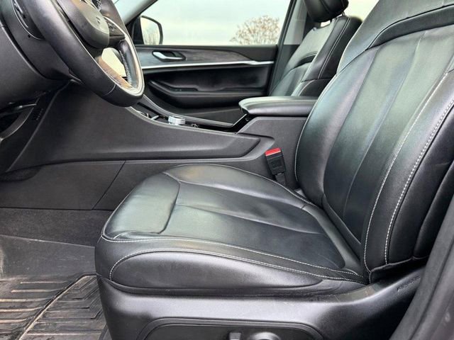 Used 2021 Jeep Grand Cherokee L Limited image 21