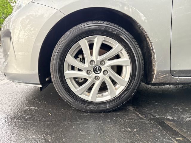 Used 2013 MAZDA MAZDA3 i Grand Touring w/ Tech Pkg FWD image 26