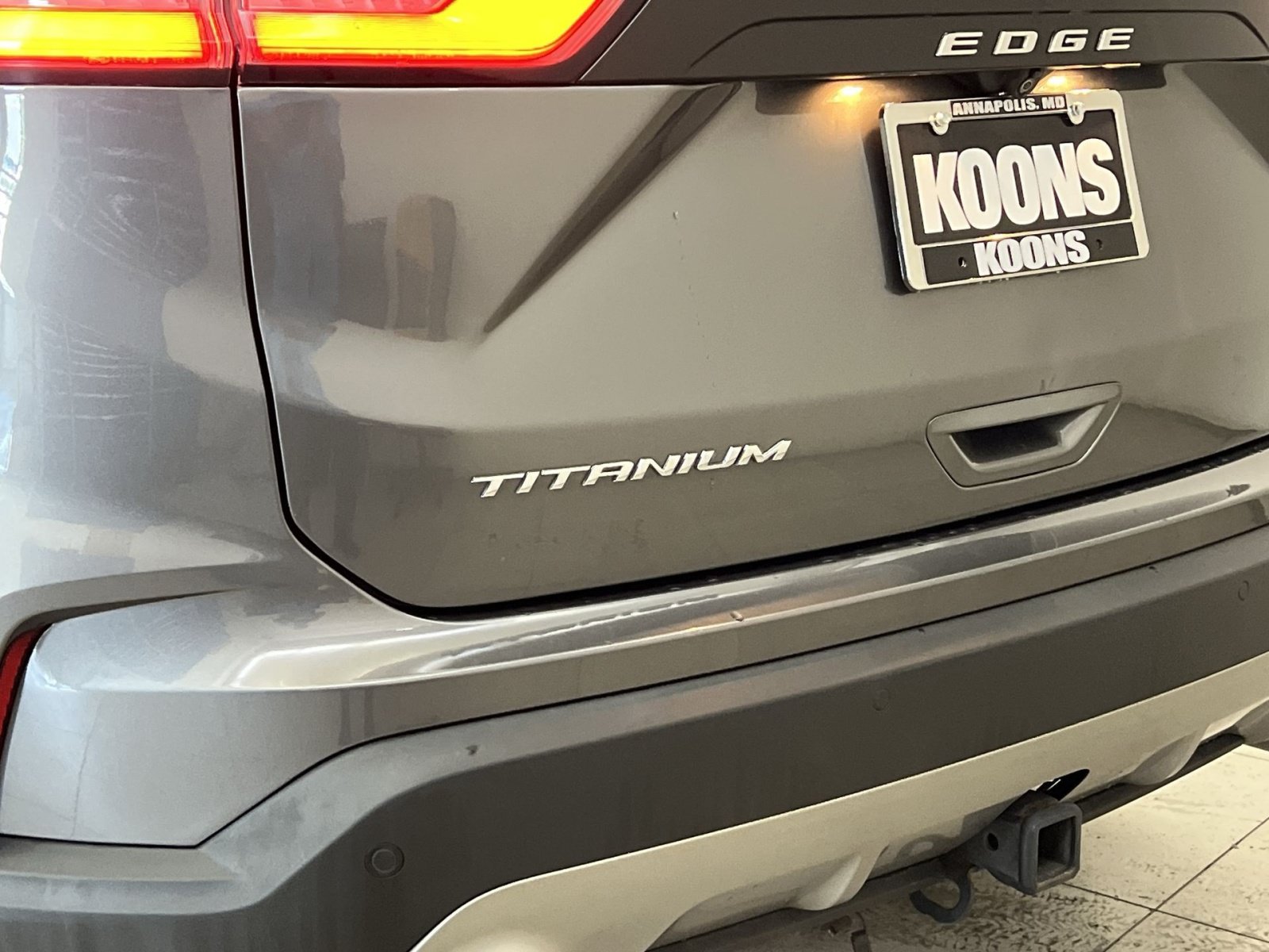 Used 2022 Ford Edge Titanium w/ Class II Trailer Tow Package AWD/4WD image 30