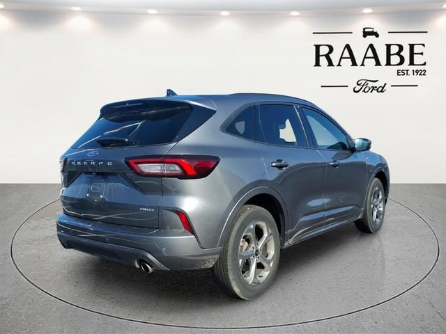 Used 2024 Ford Escape ST-Line w/ Tech Pack #1 AWD/4WD image 12